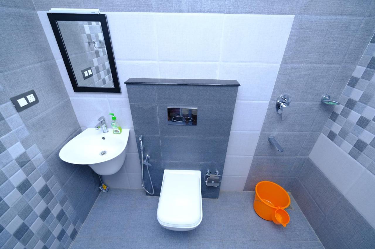 Marari Ebin Charlys Apartment Mararikulam Ngoại thất bức ảnh